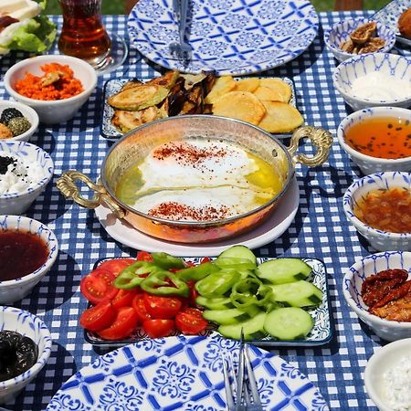 Rikas Alaçatı Luaran gambar